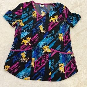 Scrubstar Disney Lion King Simba Scrub Top nurse veterinarian dental office S